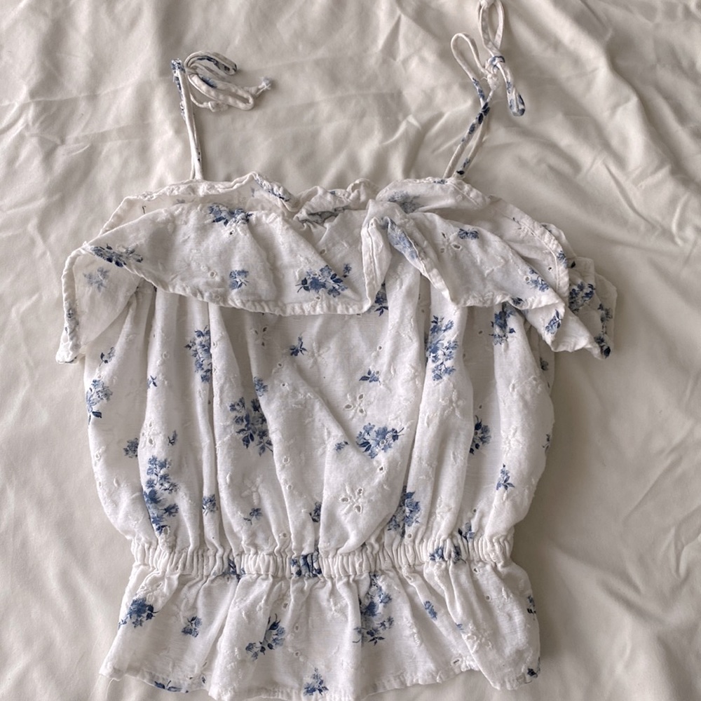 Brand New cropped top from american eagle